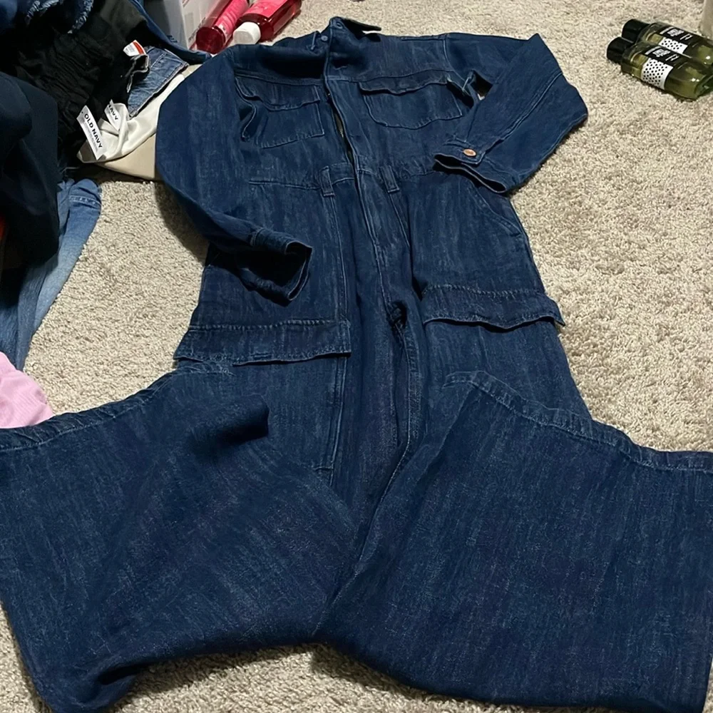 NWT- GAP- 0. Denim Jumpsuit - Picture 3 of 6